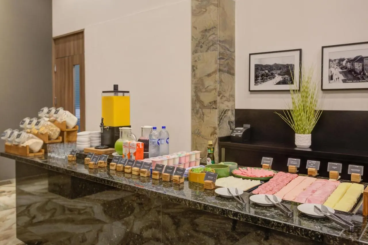 Slaviero Blumenau Otel Brezilya