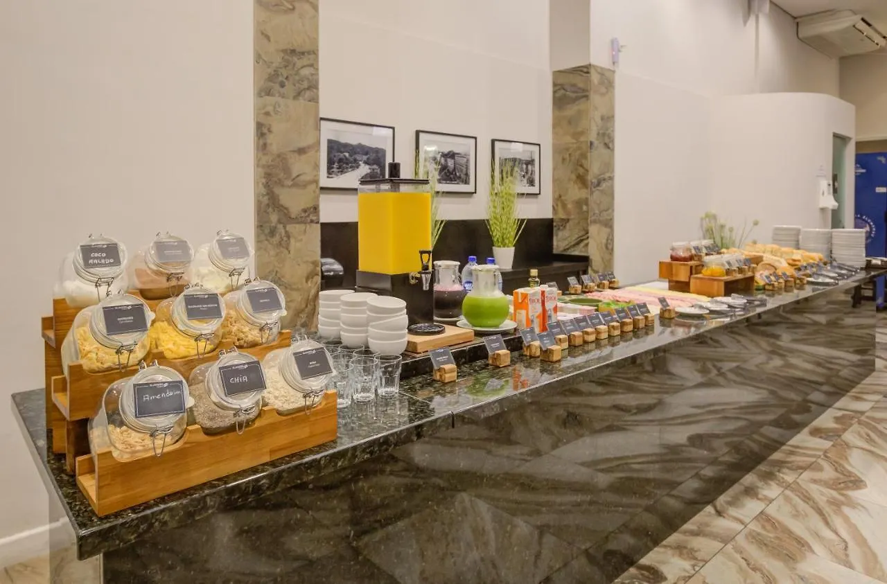 Slaviero Blumenau Otel