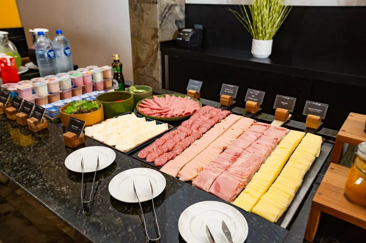 Slaviero Blumenau Otel